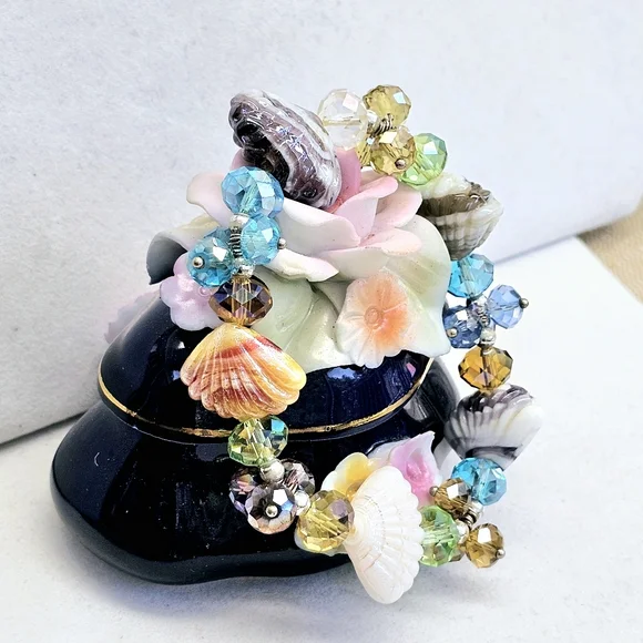 Glass Bead Seashell Bracelet Stretchy - Picture 6 of 15